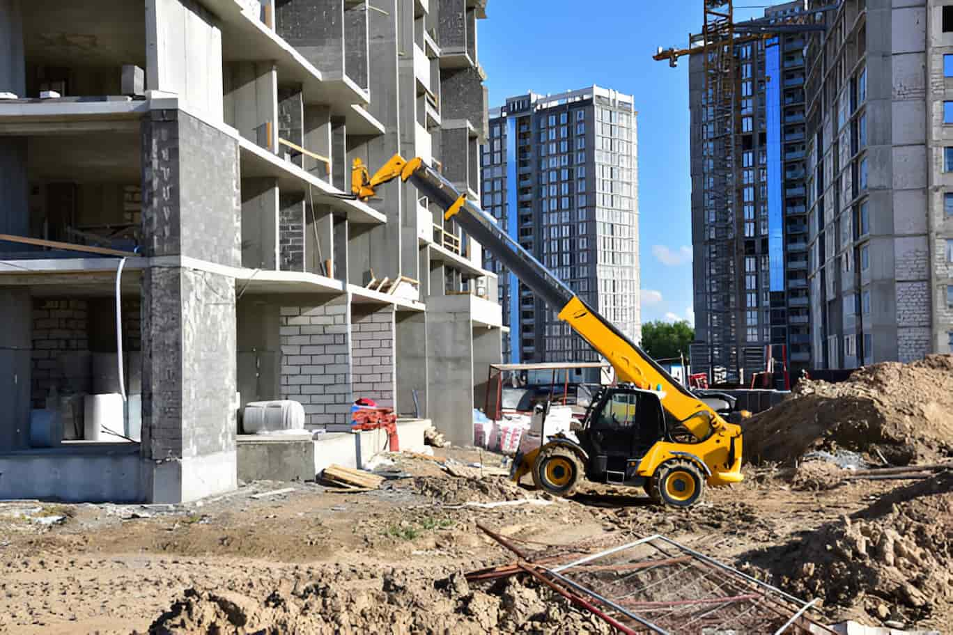 telehandler rental dubai