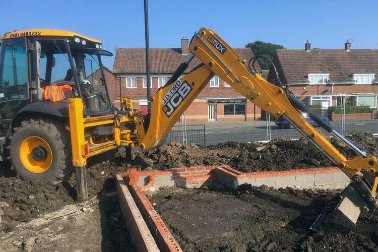 Save Time and Cut Costs Fast with Reliable JCB Rental Services