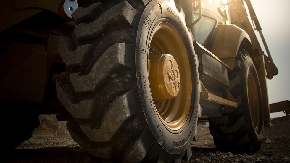 How Wheel Loader Tyre Sizes Impact Performance & Stability