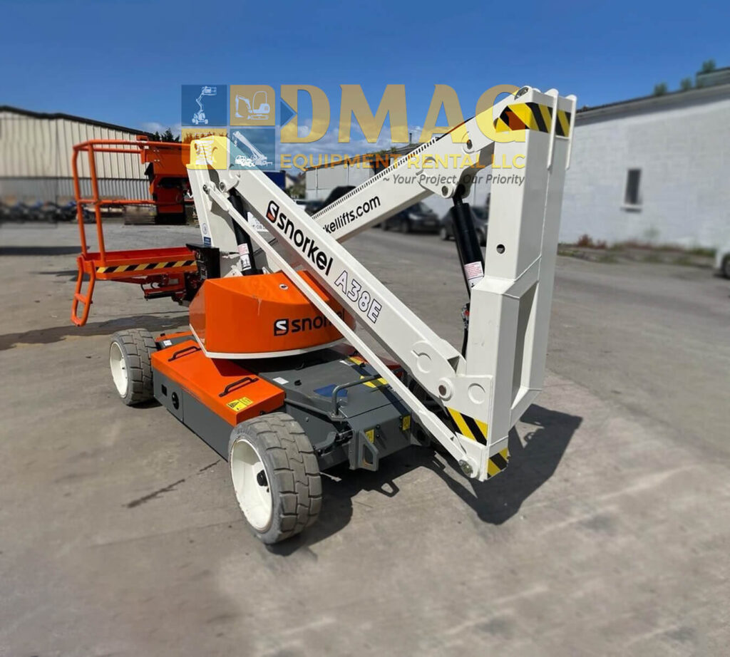 13-Meter-Articulated-Boomlift-in-dubai